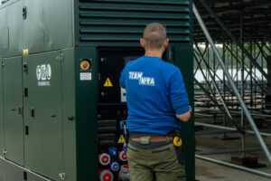 Team Infra met aggregaat F&L Powerental